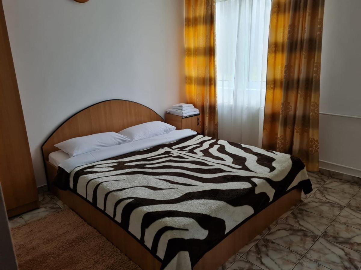 Motel “La Butuci” Timișu de Jos Eksteriør billede